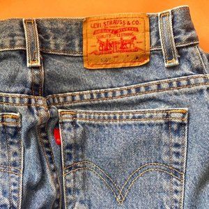 LEVIS 550 Relaxed Fit